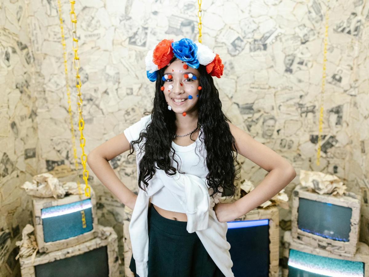 The Truth Behind Your Tween Daughter Calling Herself Fat + Powerful Ways to Help Her Build Confidence